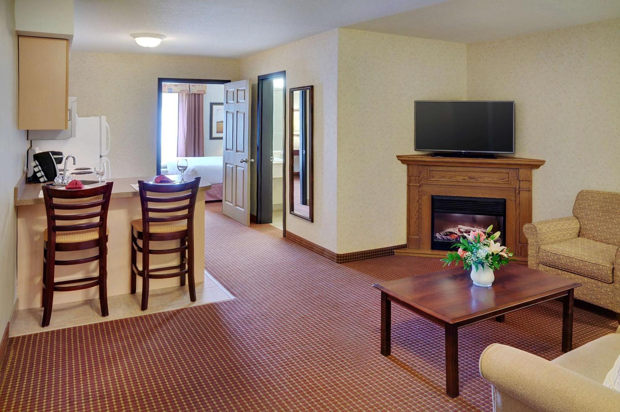 Coast Grimshaw Hotel & Suites Экстерьер фото